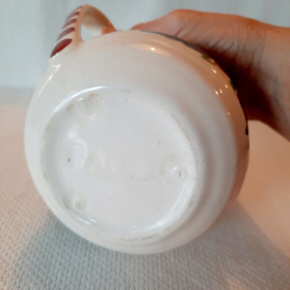 Vintage Bauer Soap Pitcher, Hand Painted Strawberry Motif - Picture 5 of 8